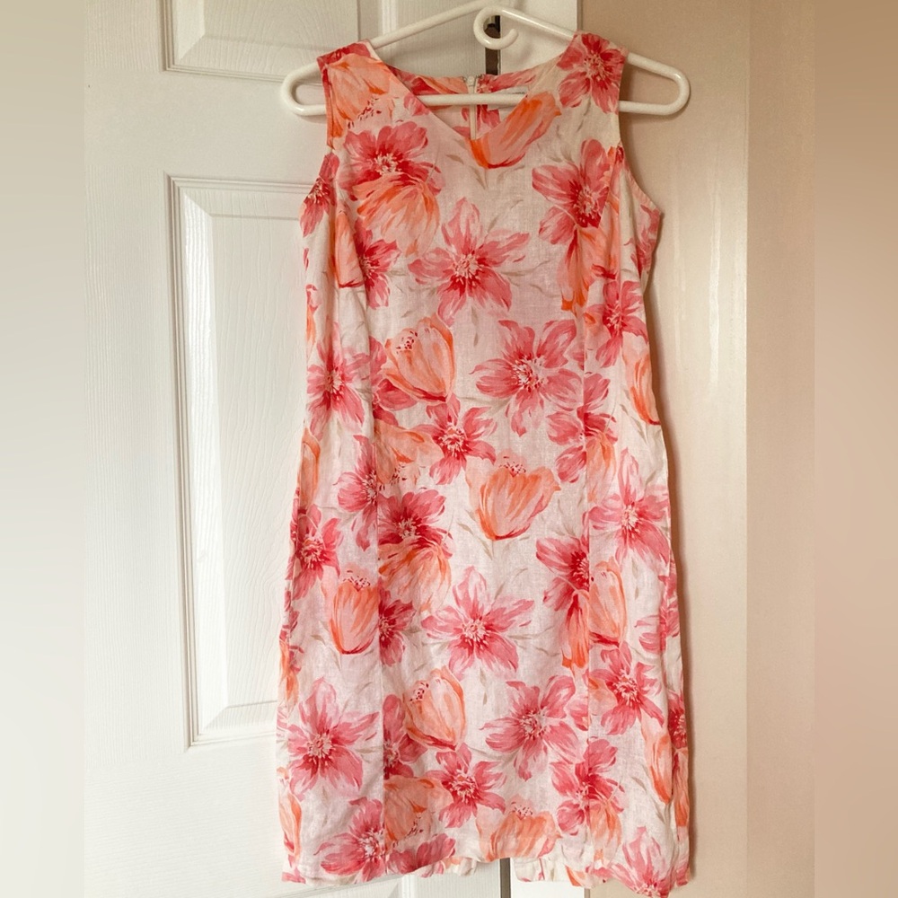 Liz Claiborne vintage linen dress, size 6 petite excellent condition